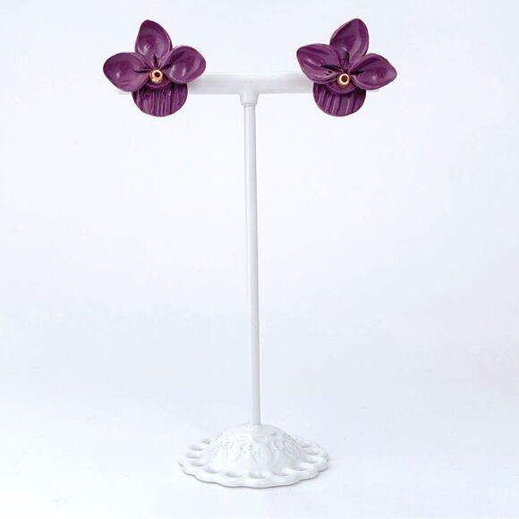 Dark Purple Flower Earring Studs Three-Petals Style Hypoallergenic - Picture 2 of 4